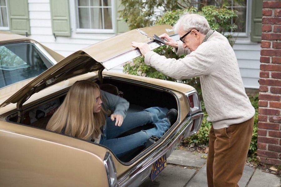 CRISIS IN SIX SCENES